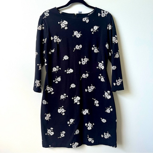 Old Navy Black Floral 3/4‎ Sleeve Shift Dress